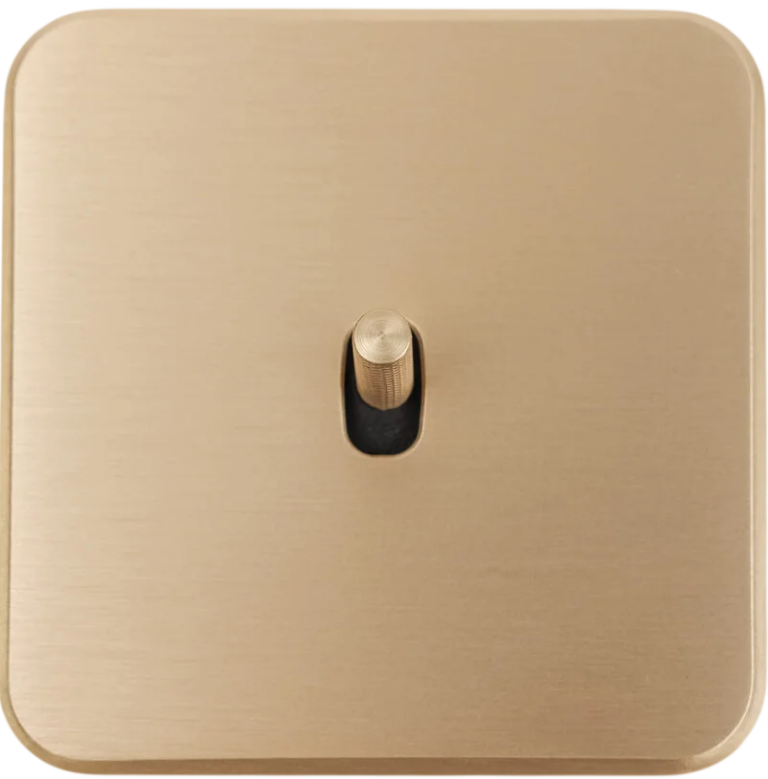 Дизайнерские розетки и выключатели PLUG BENT